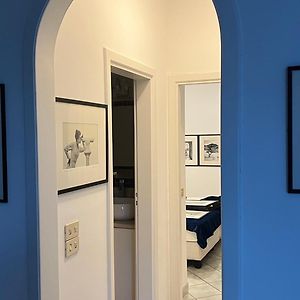 Capri Design Room